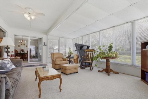 Villa ou maison à vendre à DeLand, Floride: 2 chambres, 112.41 m2 № 2316688 - photo 17