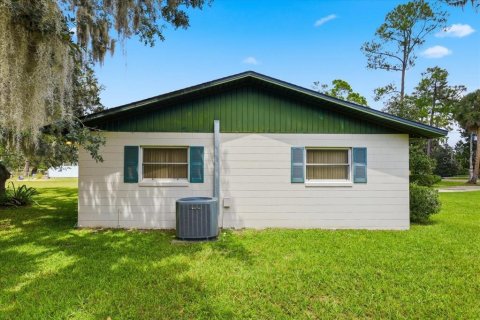 Villa ou maison à vendre à DeLand, Floride: 2 chambres, 112.41 m2 № 2316688 - photo 9