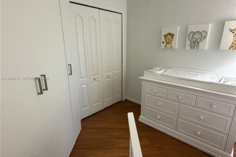 Copropriété à louer à Miami, Floride: 3 chambres, 131.92 m2 № 2005216 - photo 26