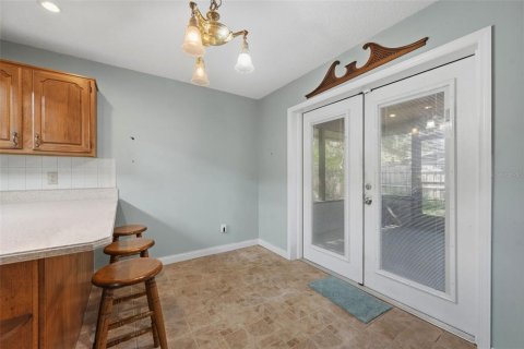 House in Orlando, Florida 4 bedrooms, 130.06 sq.m. № 2416813 - photo 20