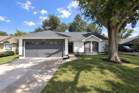 Casa en Sanford, Florida 3 dormitorios, 124.77 m2 № 2369345