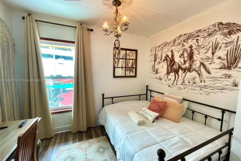 Купить коммерческую недвижимость в Майами, Флорида № 1952936 - фото 20