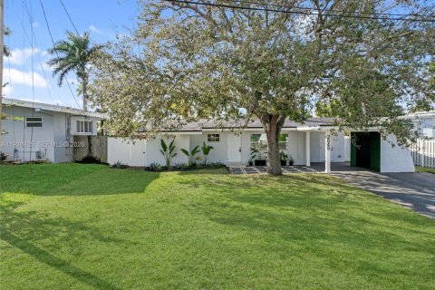 Casa en venta en Fort Lauderdale, Florida, 3 dormitorios, 134.71 m2 № 1996720 - foto 12