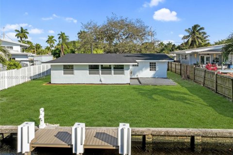 Casa en venta en Fort Lauderdale, Florida, 3 dormitorios, 134.71 m2 № 1996720 - foto 26