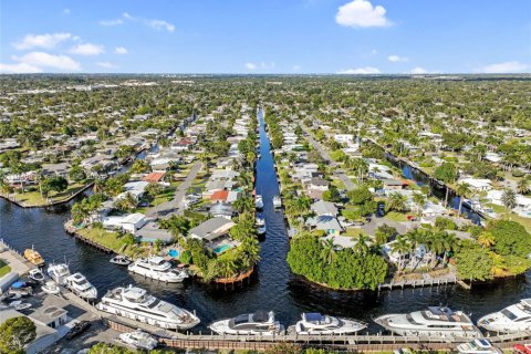 Casa en venta en Fort Lauderdale, Florida, 3 dormitorios, 134.71 m2 № 1996720 - foto 21