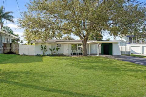 Casa en Fort Lauderdale, Florida 3 dormitorios, 134.71 m2 № 1996720
