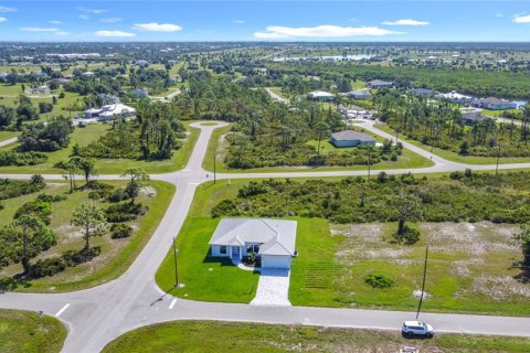 Villa ou maison à vendre à Placida, Floride: 3 chambres, 188.31 m2 № 1908112 - photo 4
