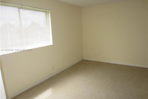 Condominio en venta en Margate, Florida, 2 dormitorios, 95.41 m2 № 2031805 - foto 13