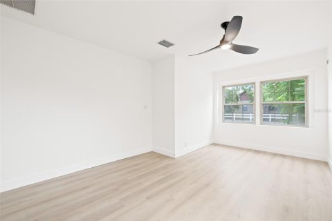 Villa ou maison à vendre à Saint Petersburg, Floride: 2 chambres, 100.89 m2 № 2144050 - photo 23