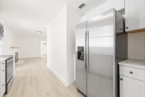 Villa ou maison à vendre à Saint Petersburg, Floride: 2 chambres, 100.89 m2 № 2144050 - photo 18