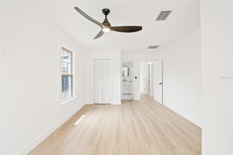 Villa ou maison à vendre à Saint Petersburg, Floride: 2 chambres, 100.89 m2 № 2144050 - photo 25