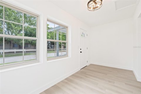 Villa ou maison à vendre à Saint Petersburg, Floride: 2 chambres, 100.89 m2 № 2144050 - photo 8