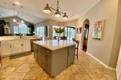 House in Palm Harbor, Florida 5 bedrooms, 315.59 sq.m. № 1757876 - photo 14