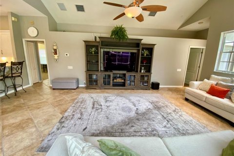 House in Palm Harbor, Florida 5 bedrooms, 315.59 sq.m. № 1757876 - photo 23