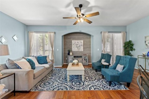 Townhouse in New Port Richey, Florida 3 bedrooms, 154.4 sq.m. № 1893855 - photo 6