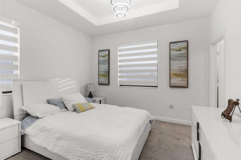 Townhouse in Homestead, Florida 3 bedrooms, 123.37 sq.m. № 1875107 - photo 13