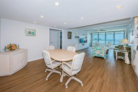 Copropriété à vendre à Dunedin, Floride: 2 chambres, 127.74 m2 № 2431736 - photo 14