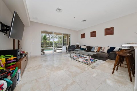 House in Orlando, Florida 4 bedrooms, 275.55 sq.m. № 1778473 - photo 10