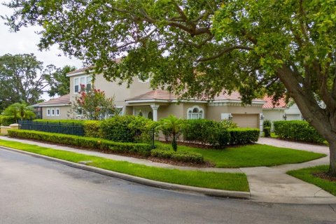 House in Orlando, Florida 4 bedrooms, 275.55 sq.m. № 1778473 - photo 4