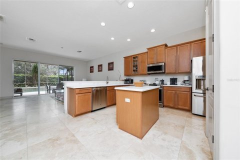 House in Orlando, Florida 4 bedrooms, 275.55 sq.m. № 1778473 - photo 8