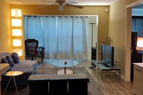Copropriété à louer à Orlando, Floride: 2 chambres, 101.54 m2 № 2430851 - photo 17