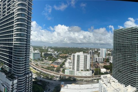 Condo à Miami, Floride, 2 chambres  № 2039098