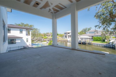 Villa ou maison à vendre à Tampa, Floride: 4 chambres, 424.1 m2 № 2266674 - photo 30