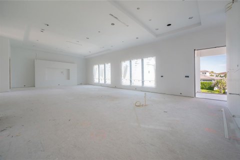Villa ou maison à vendre à Tampa, Floride: 4 chambres, 424.1 m2 № 2266674 - photo 9