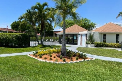 Copropriété à vendre à Boca Raton, Floride: 2 chambres, 108.7 m2 № 2262346 - photo 25