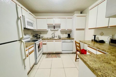 Copropriété à vendre à Boca Raton, Floride: 2 chambres, 108.7 m2 № 2262346 - photo 4