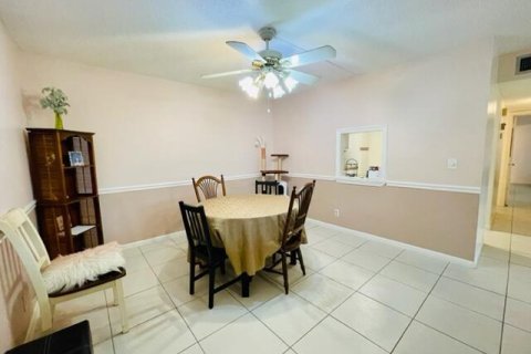 Copropriété à vendre à Boca Raton, Floride: 2 chambres, 108.7 m2 № 2262346 - photo 5