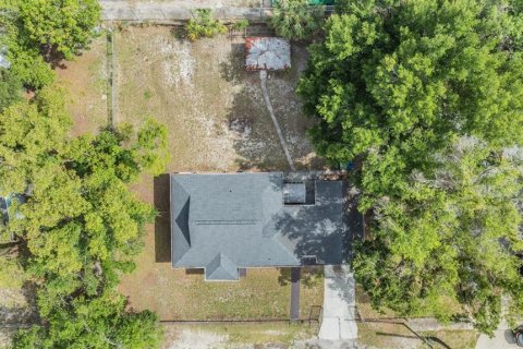 Villa ou maison à vendre à Tampa, Floride: 3 chambres, 122.45 m2 № 1773240 - photo 9