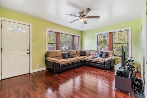 Villa ou maison à vendre à Tampa, Floride: 3 chambres, 122.45 m2 № 1773240 - photo 12