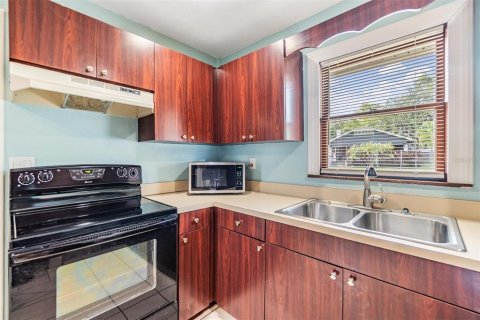 Villa ou maison à vendre à Tampa, Floride: 3 chambres, 122.45 m2 № 1773240 - photo 18
