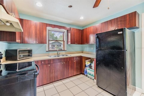 Villa ou maison à vendre à Tampa, Floride: 3 chambres, 122.45 m2 № 1773240 - photo 16