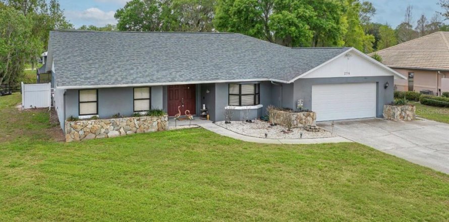 Villa ou maison à Lake Wales, Floride 4 chambres, 197.14 m2 № 2142215