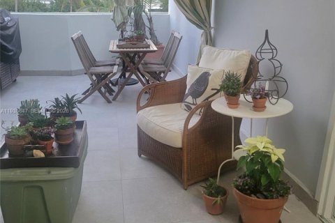 Купить кондоминиум в Майами-Бич, Флорида 1 комната, 69.31м2, № 1995901 - фото 18