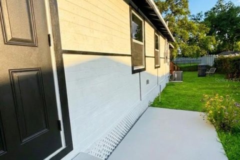Casa en venta en Winter Haven, Florida, 2 dormitorios, 62.43 m2 № 2204721 - foto 10