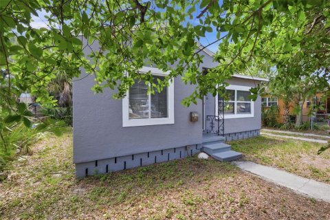 Villa ou maison à vendre à Saint Petersburg, Floride: 2 chambres, 73.02 m2 № 2150642 - photo 4