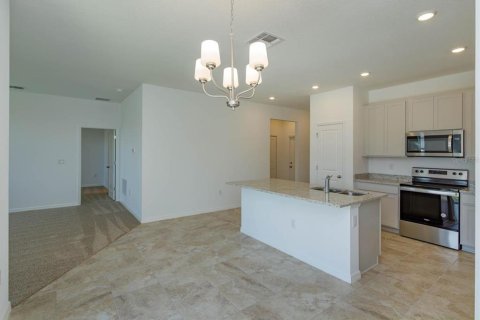 Villa ou maison à vendre à Haines City, Floride: 4 chambres, 148.46 m2 № 1919769 - photo 8