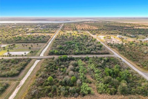 Terreno en venta en Palm Bay, Florida № 2104597 - foto 6