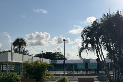 Casa en alquiler en Delray Beach, Florida, 2 dormitorios, 109.62 m2 № 1182080 - foto 1