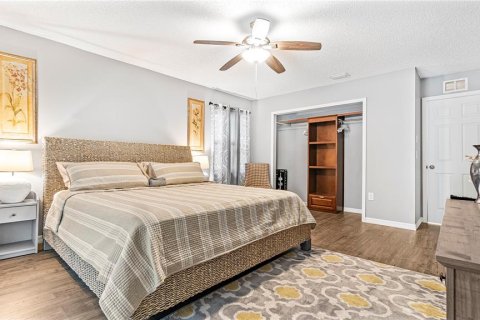 House in Orlando, Florida 3 bedrooms, 137.5 sq.m. № 1670724 - photo 18