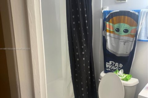 Copropriété à vendre à Miami, Floride: 2 chambres, 103.12 m2 № 1983433 - photo 14