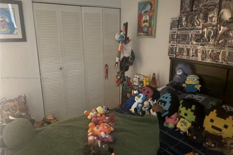 Copropriété à vendre à Miami, Floride: 2 chambres, 103.12 m2 № 1983433 - photo 17
