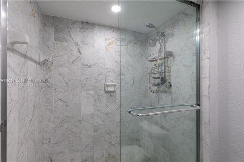 Condominio en venta en Hollywood, Florida, 2 dormitorios, 99.41 m2 № 1990778 - foto 23