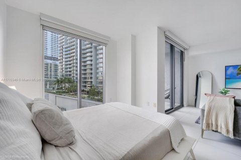 Condominio en venta en Miami, Florida, 51.19 m2 № 1764116 - foto 4