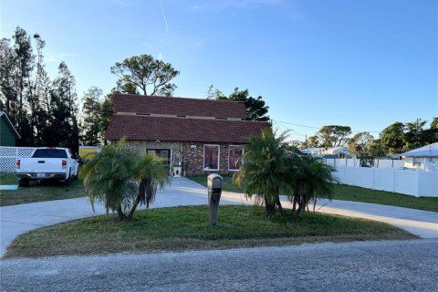 Casa en venta en Bradenton, Florida, 5 dormitorios, 288 m2 № 1733645 - foto 15