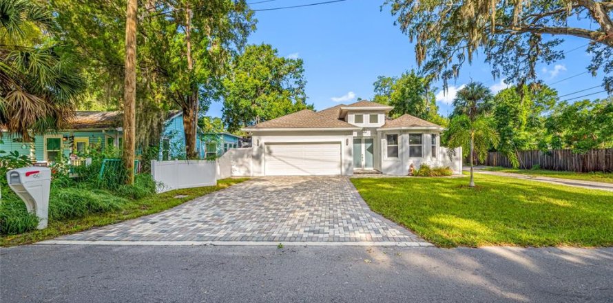 Villa ou maison à New Port Richey, Floride 3 chambres, 177.44 m2 № 2207830