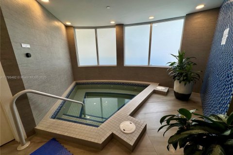 Купить кондоминиум в Авентура, Флорида 2 спальни, 144.93м2, № 1726692 - фото 27